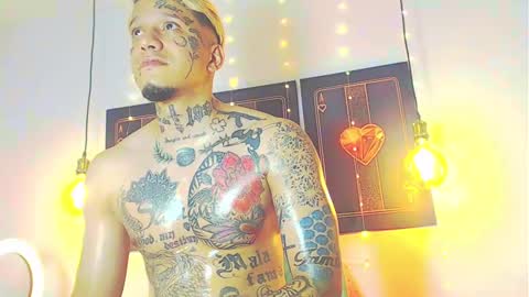 Snapshot of daimond_hope666 chatting on 02-16-25, 05:04 Daimond hope666 online show from 02-16-25, 05:04