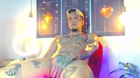 Snapshot of daimond_hope666 chatting on 02-26-25, 04:03 Daimond hope666 online show from 02-26-25, 04:03