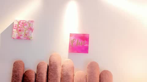 Snapshot of daisy93_ chatting on 10-01-25, 11:27 D A I S Y  online show from 10-01-25, 11:27