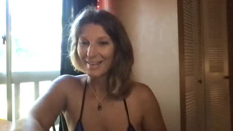 Daisy137 online show from 12-21-24, 01:21