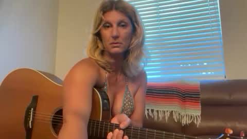 Daisy137 online show from 02-16-26, 08:05