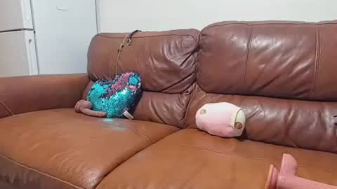 Snapshot of daisy_aqua chatting on 02-13-25, 11:58 Daisy Aqua online show from 02-13-25, 11:58