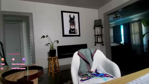 Daisy online show from 02-24-26, 03:54