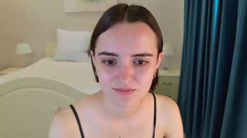 Daisy online show from 07-25-26, 04:21