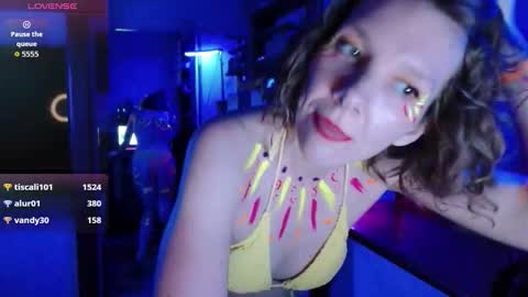 Snapshot of daisy_lovely chatting on 10-17-25, 04:37 daisy_lovely online show from 10-17-25, 04:37