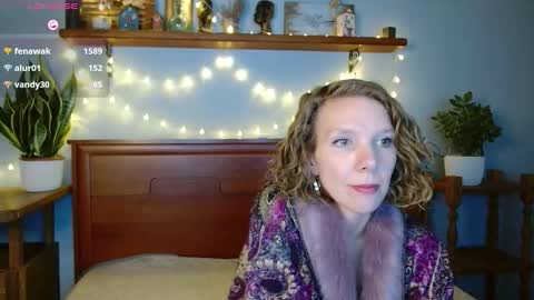 Snapshot of daisy_lovely chatting on 10-24-25, 04:31 daisy_lovely online show from 10-24-25, 04:31