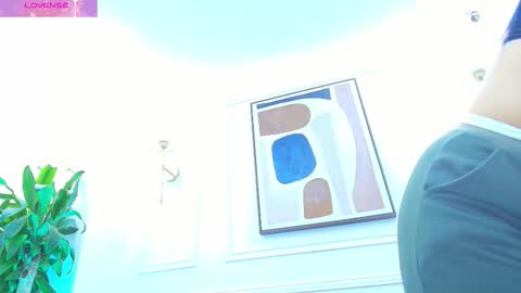 Daisy Price online show from 11-10-25, 11:09