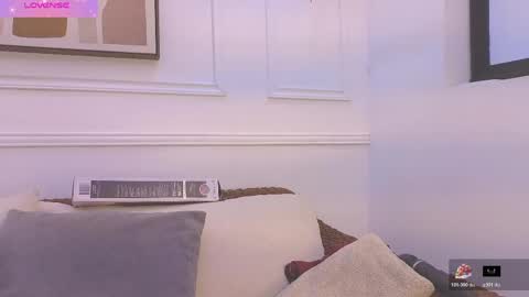 Daisy Price online show from 04-19-26, 10:14