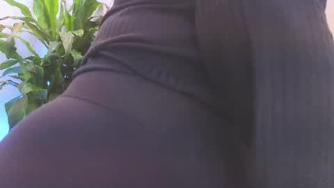 Daisy Price online show from 07-27-26, 10:44
