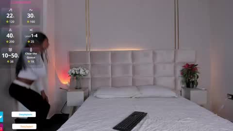 Daisy online show from 11-18-25, 12:20