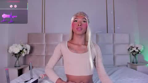 Daisy online show from 03-08-26, 04:00