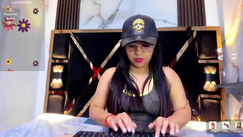 Dajacat online show from 04-25-26, 06:49