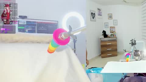 daki_ume_ online show from 10-20-25, 02:34