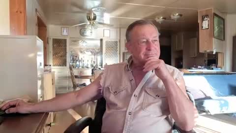 Snapshot of dakit2 chatting on 05-01-26, 02:10 dakit online show from 05-01-26, 02:10
