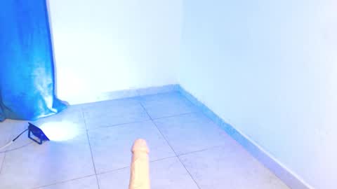 VALENTINA  online show from 12-01-25, 01:10