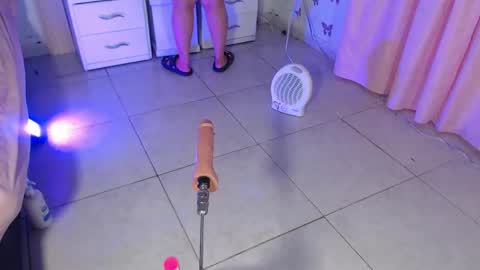 VALENTINA  online show from 05-26-26, 07:37