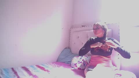 Dakota and Aron online show from 12-13-24, 04:38