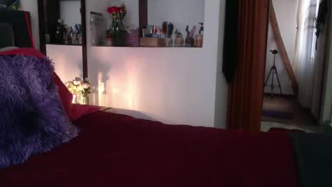 Snapshot of dakota_dark_ chatting on 02-12-25, 06:19 Dakota online show from 02-12-25, 06:19