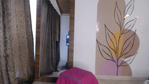    online show from 11-29-25, 04:32