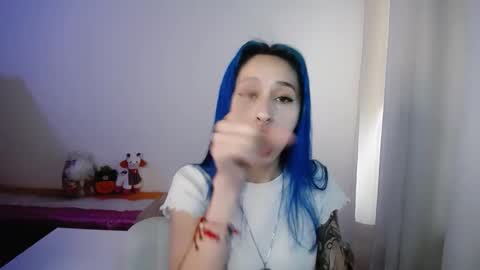 Maca online show from 11-18-25, 02:43