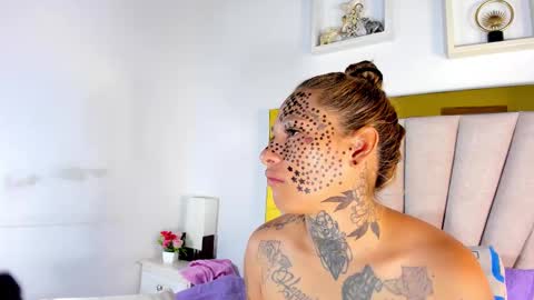 Snapshot of dakota_stream chatting on 12-03-25, 12:14 dakota_stream online show from 12-03-25, 12:14