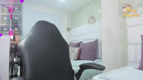 Dakota Winslow online show from 10-13-25, 12:38