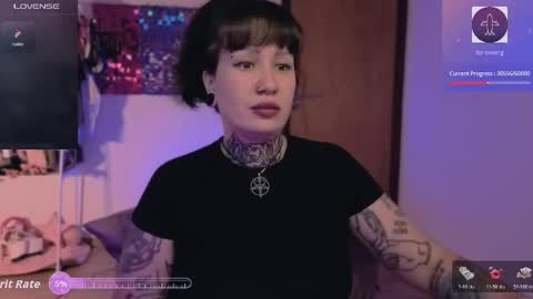 Snapshot of dakotacandy_ chatting on 05-24-26, 10:15 Dakota online show from 05-24-26, 10:15
