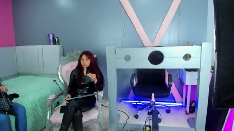 Snapshot of dakotha_90 chatting on 03-04-25, 07:32 dakotha online show from 03-04-25, 07:32