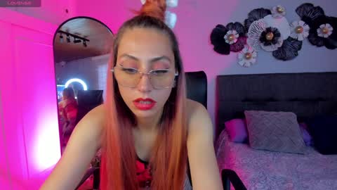 Snapshot of dalia_garrett chatting on 01-25-25, 10:18 Dalia online show from 01-25-25, 10:18