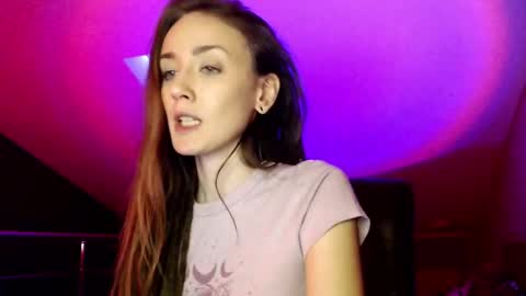 Dalia  online show from 12-14-24, 01:49