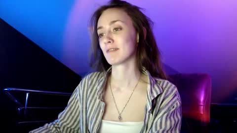 Dalia  online show from 01-18-25, 01:29