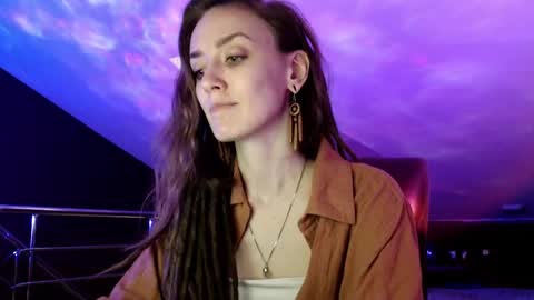 Dalia  online show from 02-17-25, 10:07