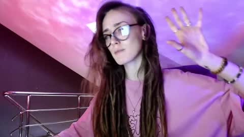 Dalia  online show from 02-25-25, 10:26