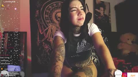 Snapshot of dalia_vorhees chatting on 01-22-25, 06:20 dalia_vorhees online show from 01-22-25, 06:20