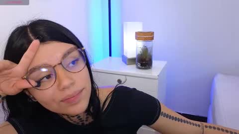 Dalia online show from 02-27-25, 01:16