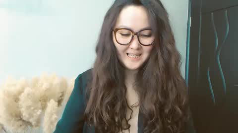 Snapshot of dalidayes chatting on 12-26-24, 06:30 Dali online show from 12-26-24, 06:30