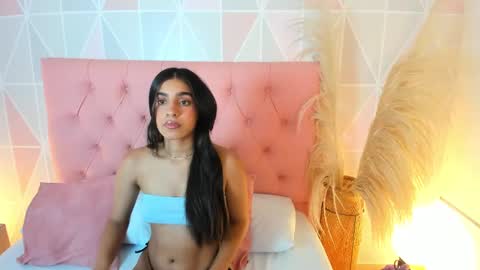 Dalila online show from 01-14-25, 02:40