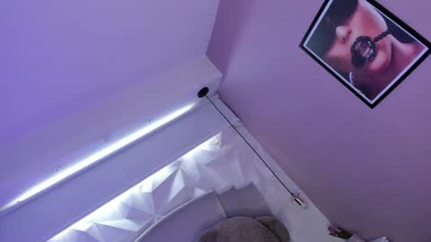 Dalila online show from 01-16-25, 04:28