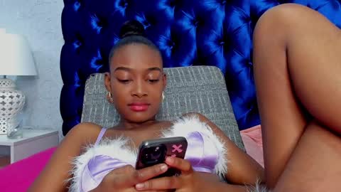 Dalila online show from 12-11-24, 12:23