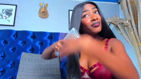 Dalila online show from 01-27-25, 03:18