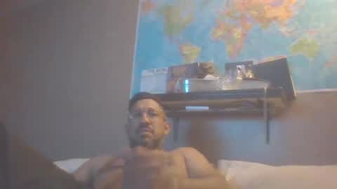 Snapshot of dallaspapi2000 chatting on 12-12-24, 07:30 alex online show from 12-12-24, 07:30