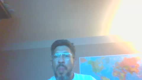 Snapshot of dallaspapi2000 chatting on 12-21-24, 07:56 alex online show from 12-21-24, 07:56