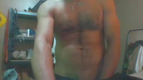 Snapshot of dallaspapi2000 chatting on 02-22-25, 05:57 alex online show from 02-22-25, 05:57