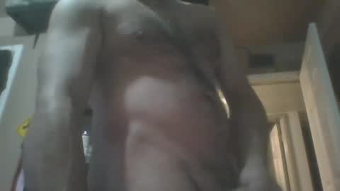 Snapshot of dallaspapi2000 chatting on 02-25-25, 04:57 alex online show from 02-25-25, 04:57