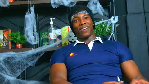 Snapshot of dalton_asher chatting on 10-21-25, 06:36 dalton_asher online show from 10-21-25, 06:36