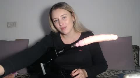 Maria online show from 10-14-25, 08:53