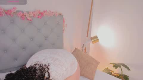 Dalyla online show from 01-10-26, 01:24