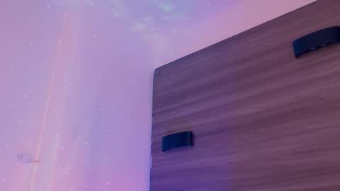         online show from 02-13-26, 06:09