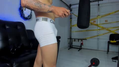 DAMIAN online show from 12-21-24, 07:13