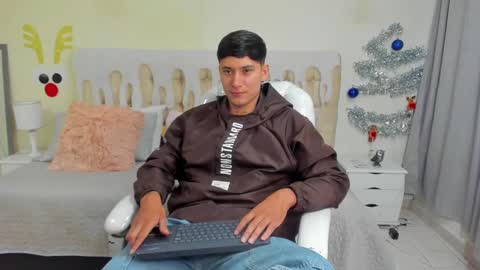 DAMIAN online show from 01-02-25, 12:57